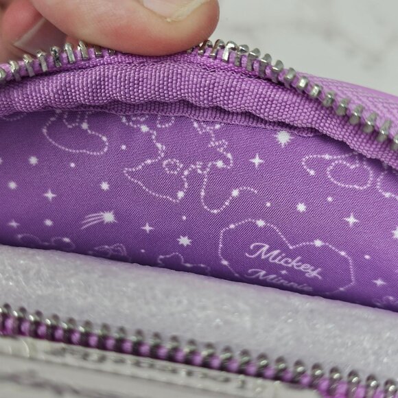 NWT Loungefly Disney Minnie & Mickey Mouse Constellation Crossbody Bag Pluto - Picture 5 of 5